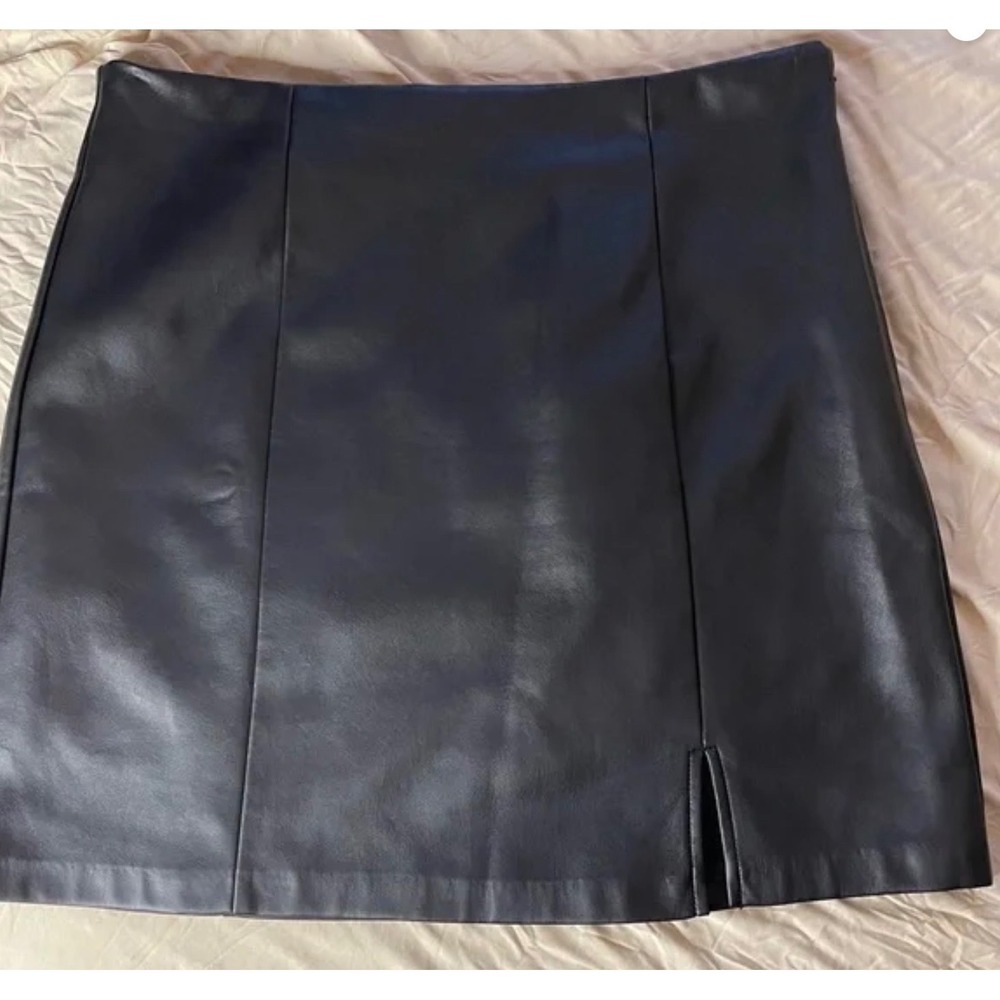 LOFT Faux Leather Skirt Black Side‎ Slit Mini A-Line Size 12